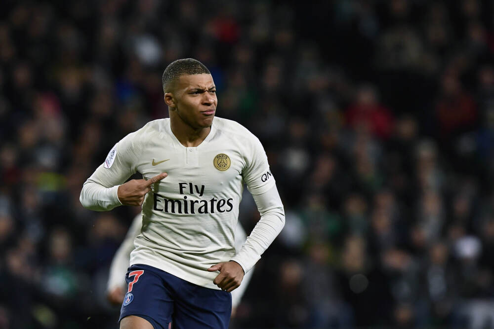 航宇微：公司目前尚未有涉及相关产品